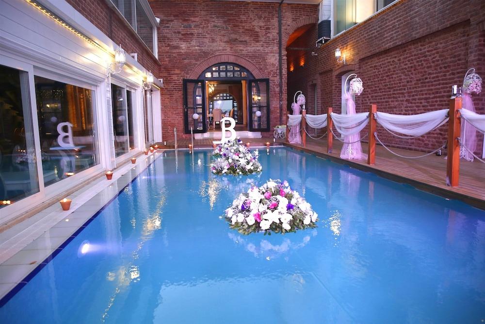 Fuat Pasa Oteli - Special Category Bosphorus Istanbul Exterior photo